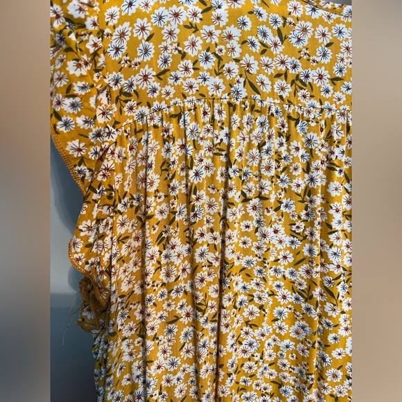 Dress - Picture 3 of 5